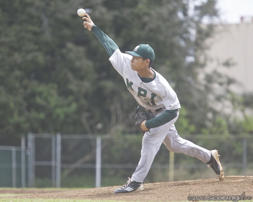 Mid-Pacific's Isiah Kiner-Falefa makes successful pitching debut