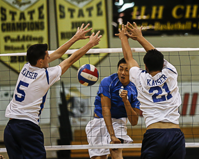 Aanklager Kruiden hek Moanalua forces one-game playoff with sweep of Kaiser - ScoringLive